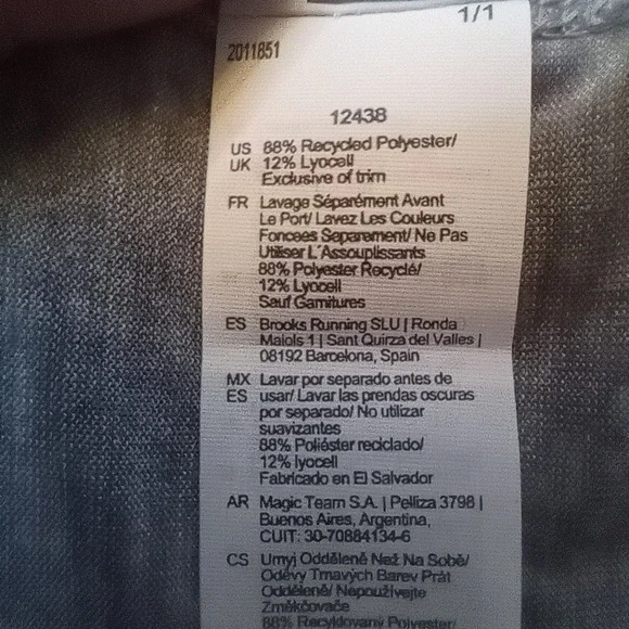 Brooks Women's‎ Run Merry Shirt Long Sleeves Christmas Holiday Active Size XXL - Picture 14 of 15